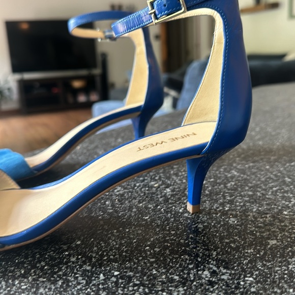 Nine West Royal heels - Picture 2 of 6